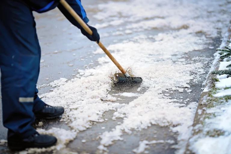 winter ice management Winnipeg